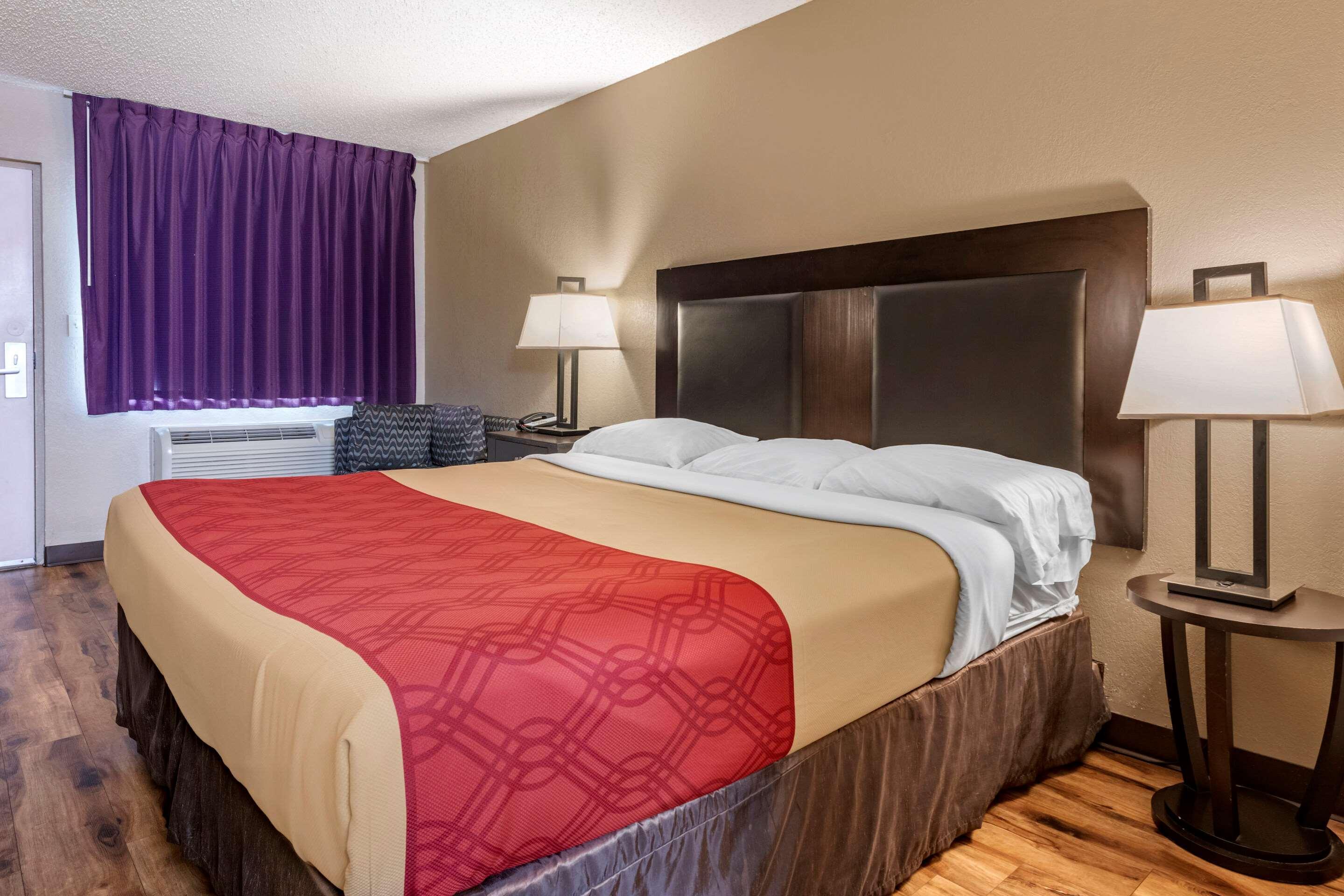 Econo Lodge Sebring Эйвон-Парк Экстерьер фото