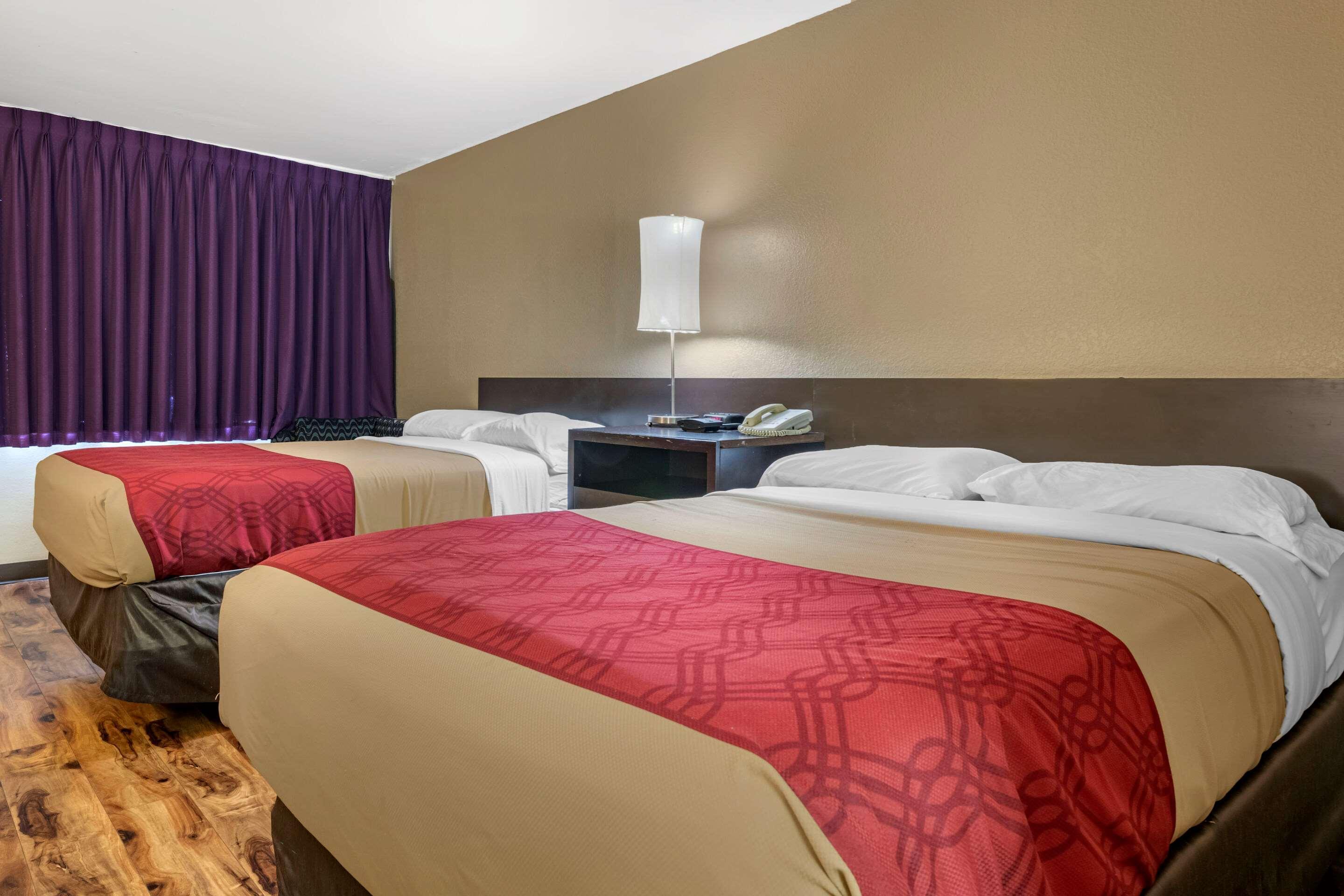 Econo Lodge Sebring Эйвон-Парк Экстерьер фото