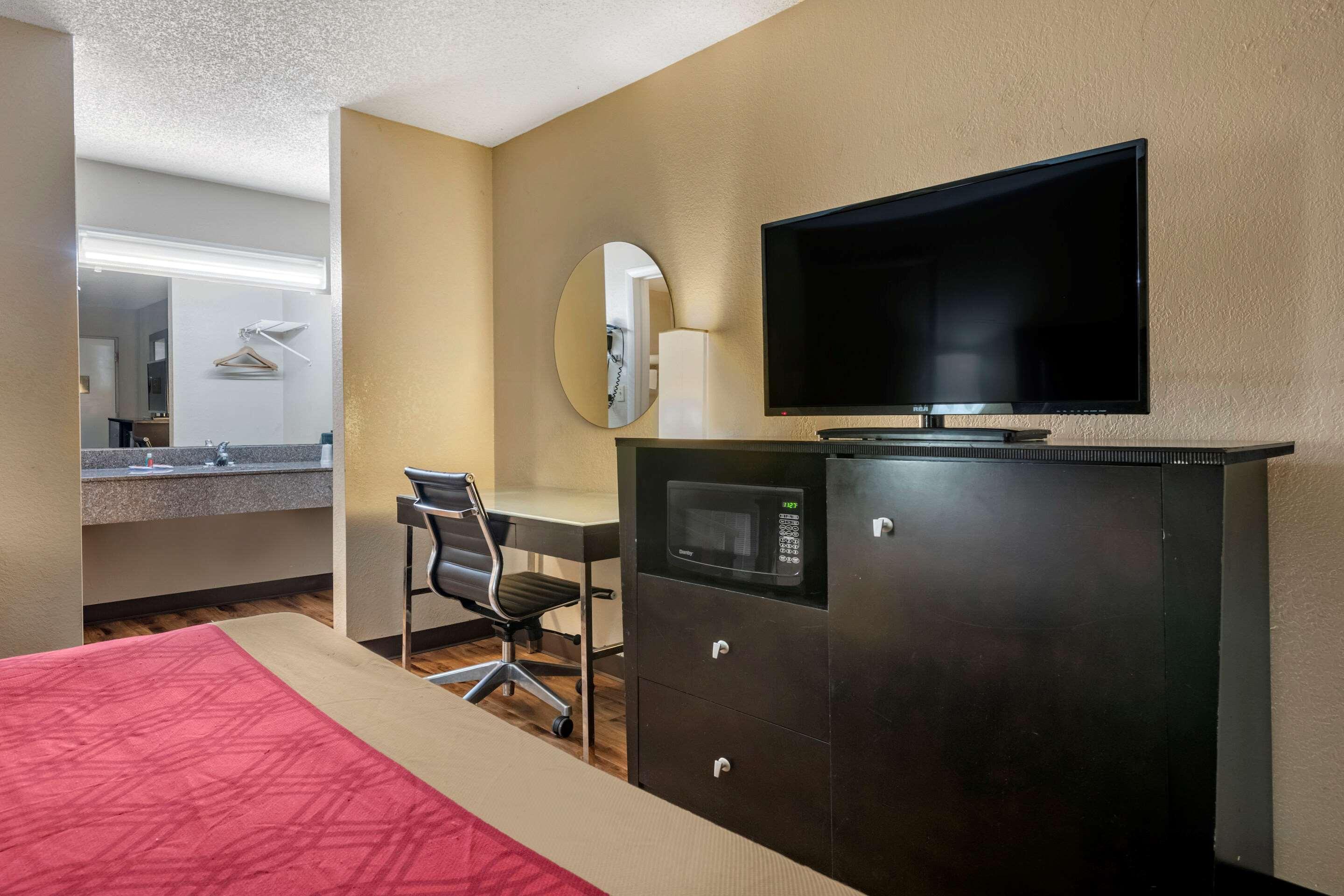 Econo Lodge Sebring Эйвон-Парк Экстерьер фото