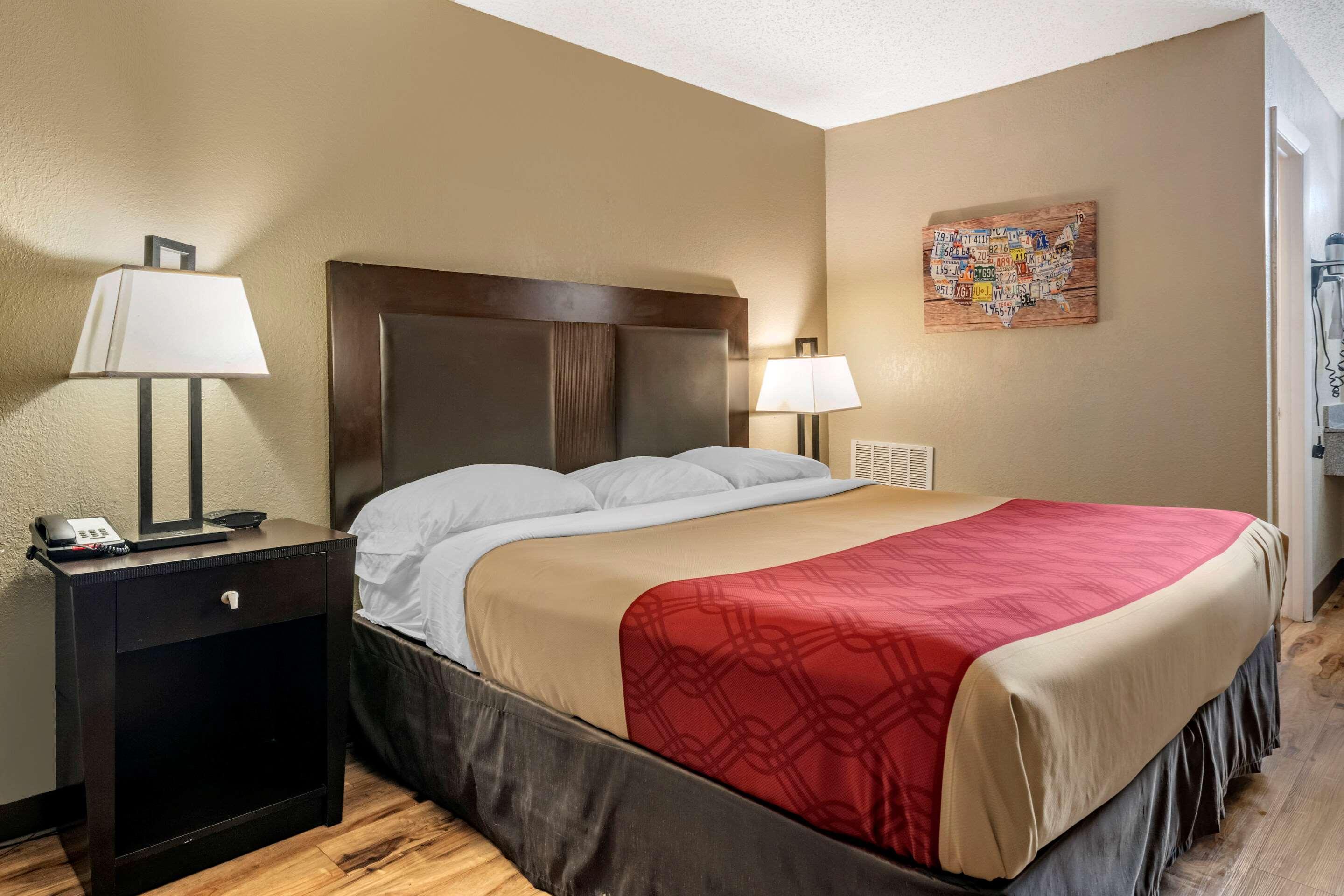 Econo Lodge Sebring Эйвон-Парк Экстерьер фото