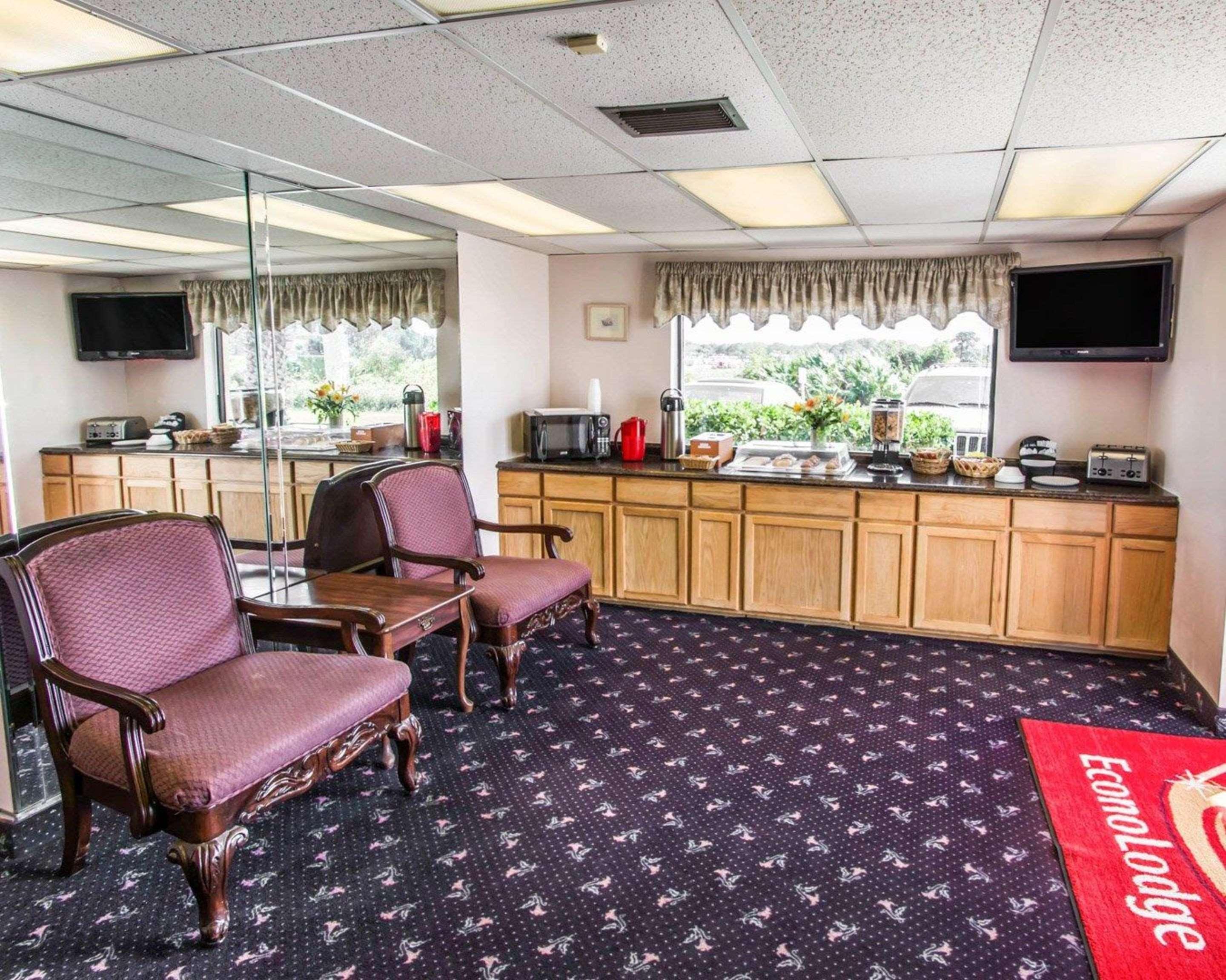 Econo Lodge Sebring Эйвон-Парк Экстерьер фото