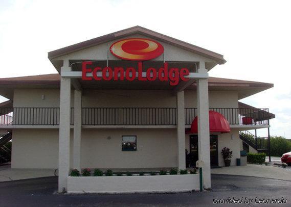 Econo Lodge Sebring Эйвон-Парк Экстерьер фото