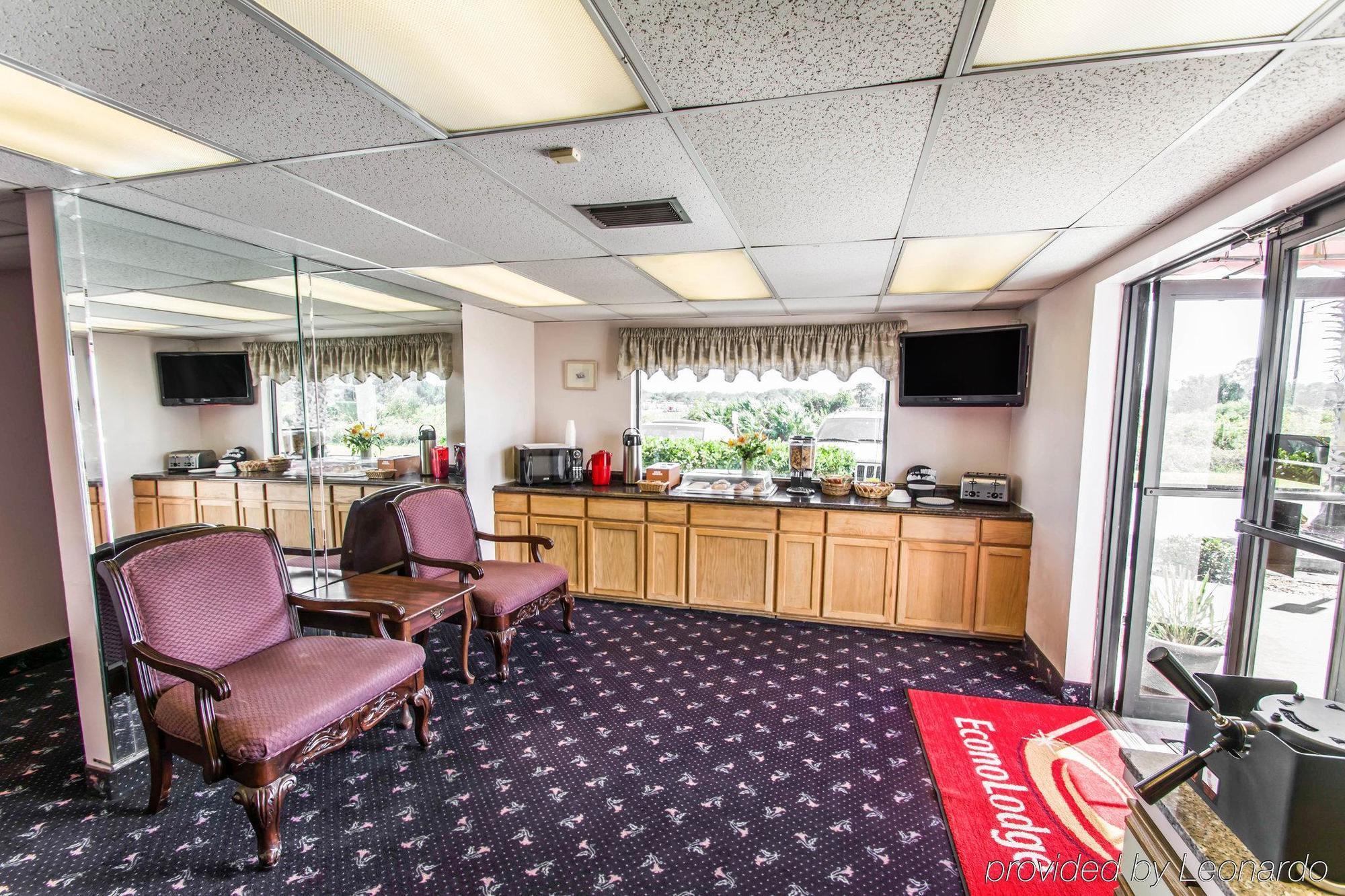 Econo Lodge Sebring Эйвон-Парк Экстерьер фото